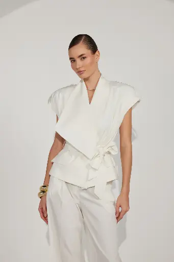 [26s30017] ميندي كور سترة